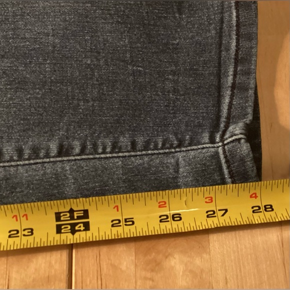 Democracy "Ab"solution Cuffed Indigo Ankle jeans - Picture 15 of 16